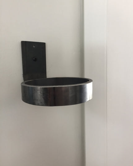 The Hudson Wall Mounted Potholder