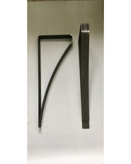 Industrial Farm Co Syracuse black metal countertop support brackets with triangular bracing design for kitchen or bathroom...