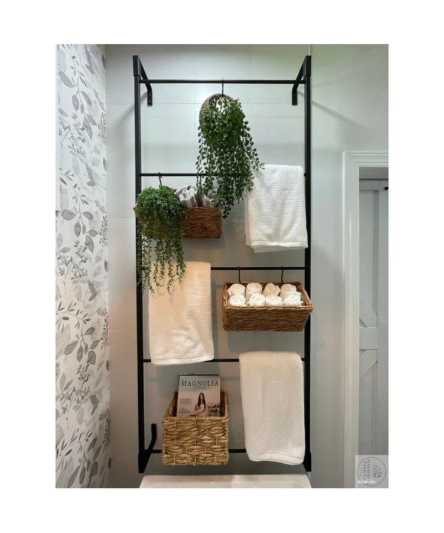 The Veronica Modern Blanket Ladder
