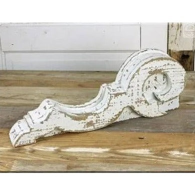 Antiqued Wooden Farmhouse Corbel