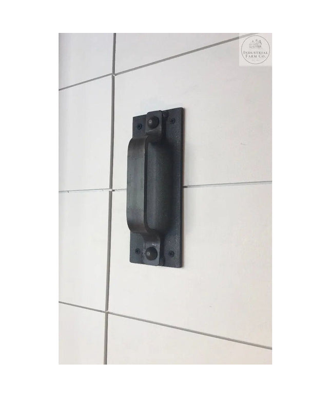 The Corning Handle Door Handle/ Pull Black Powder Coat Flat Push Plate Include Flat Pushplate | Industrial Farm Co