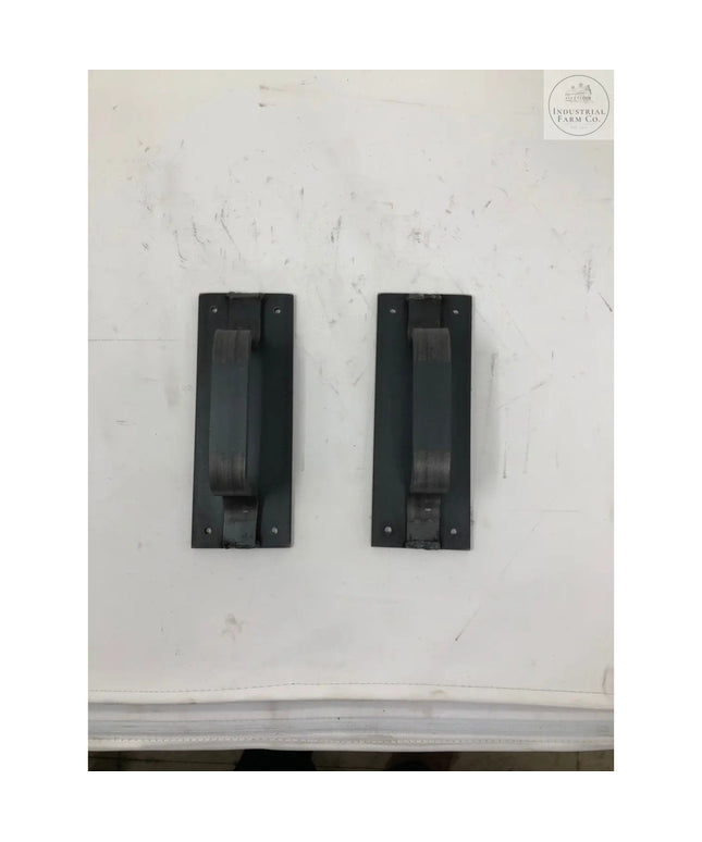 The Lockport Pull Door Handle/ Pull Clear Coat Flat Pushplate Include Flat Pushplate | Industrial Farm Co